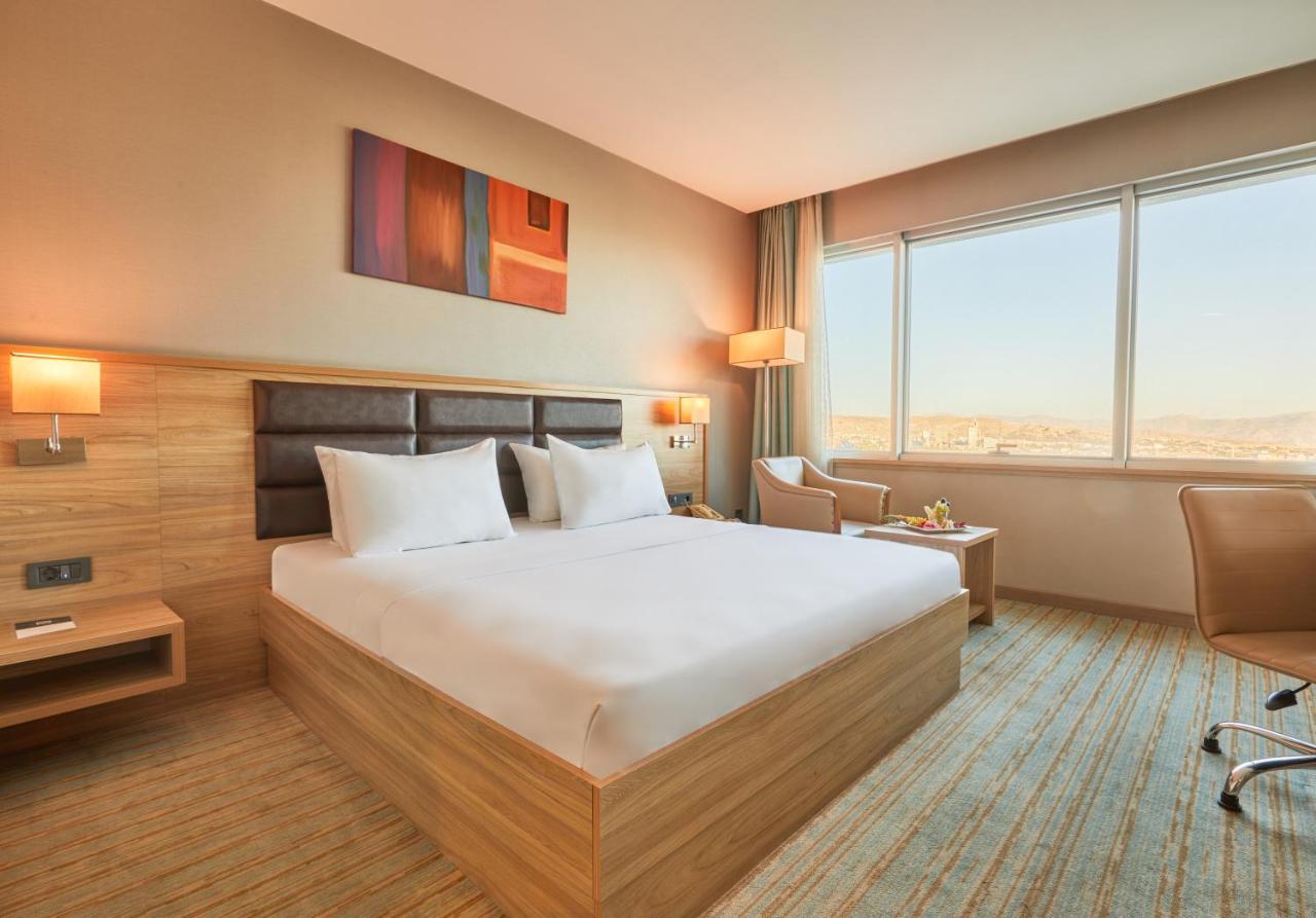 Park Dedeman Elazig Hotel ภายนอก รูปภาพ
