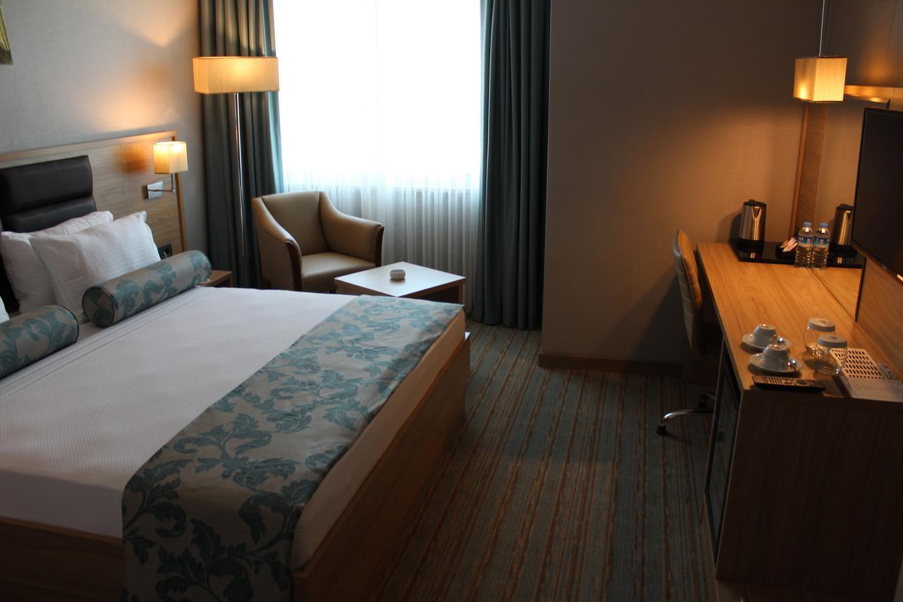 Park Dedeman Elazig Hotel ภายนอก รูปภาพ